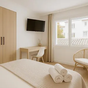 Hostal-pensión Y El Moli 2*, Lloret de Mar España